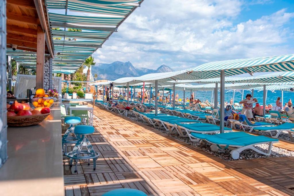 L'Ancora Beach Hotel Kemer Buitenkant foto